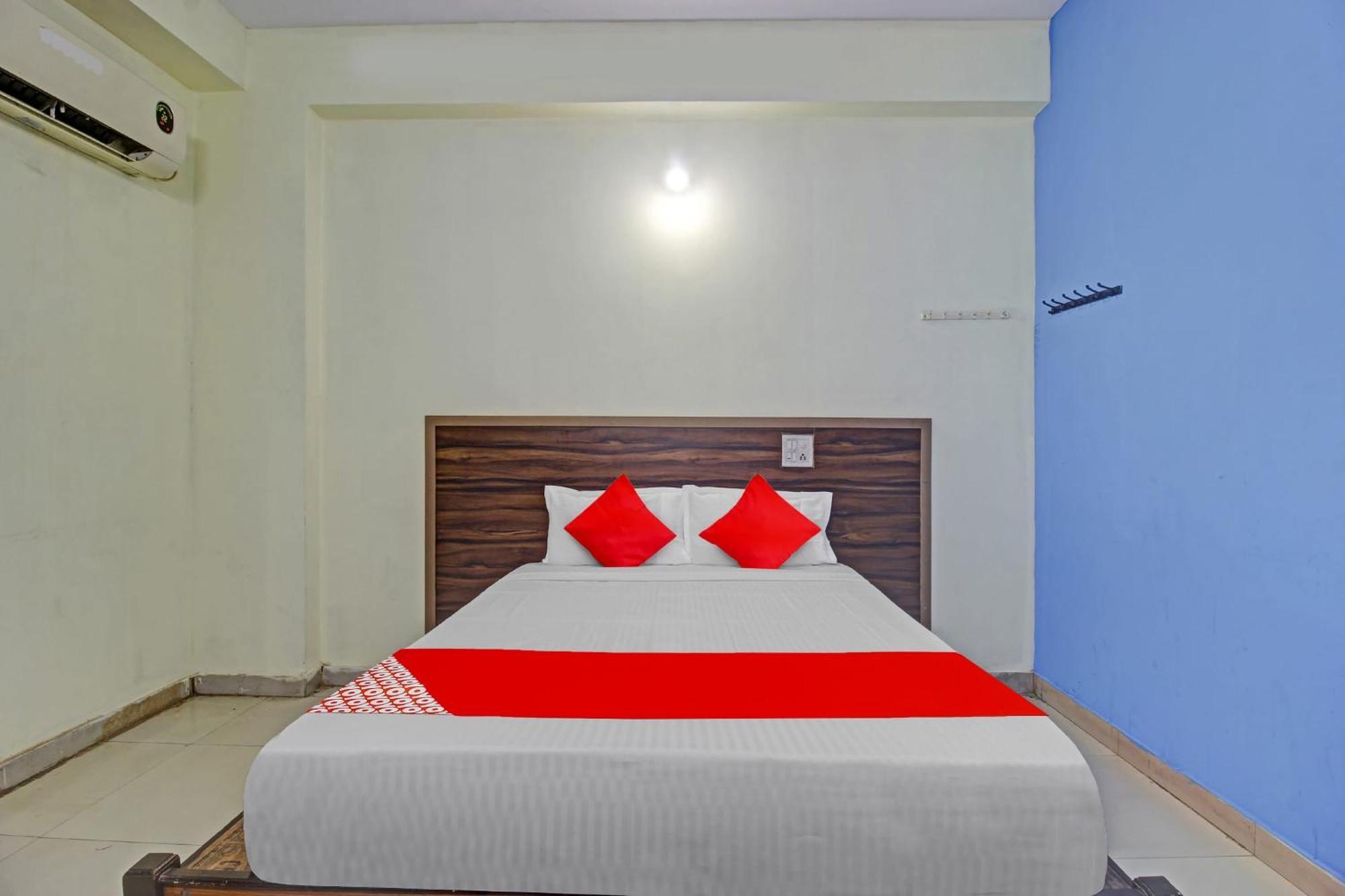 Hotel O Satya Inn Karimnagar Luaran gambar